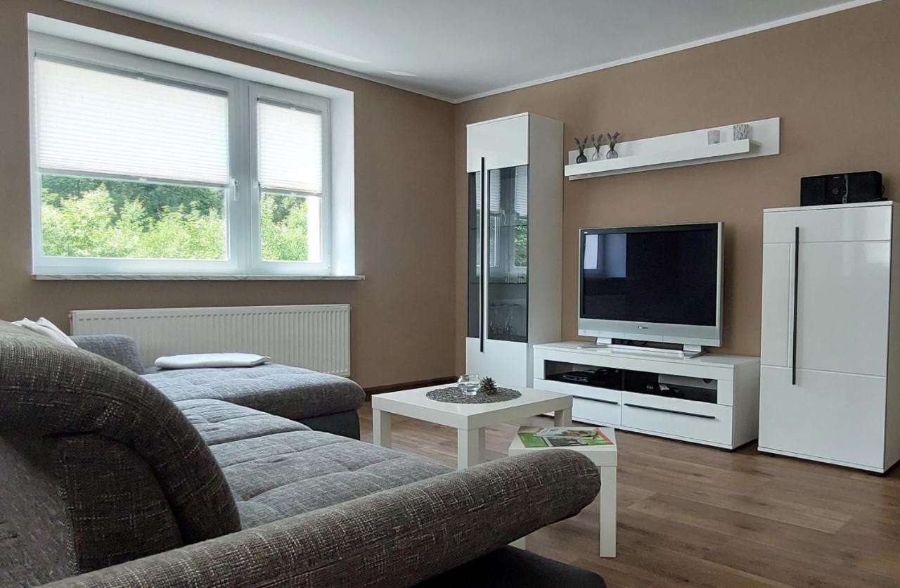 Am Quellenhaeuschen Apartman Naila Kültér fotó