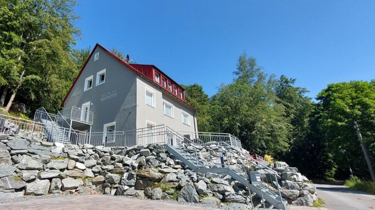 Am Quellenhaeuschen Apartman Naila Kültér fotó